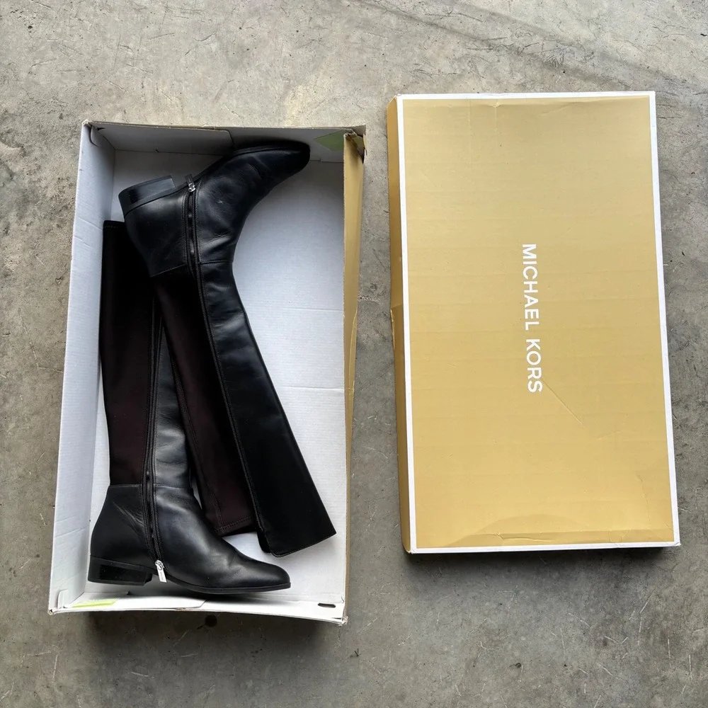 Michael Kors Bromley Flat Boot‎ Black Leather Over The Knee 9.5M 40F9BOFBEL